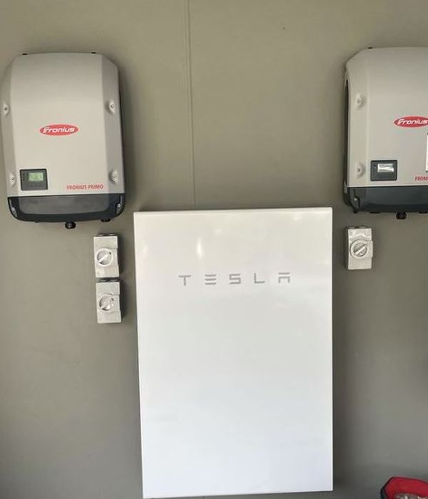 Tesla battery installation